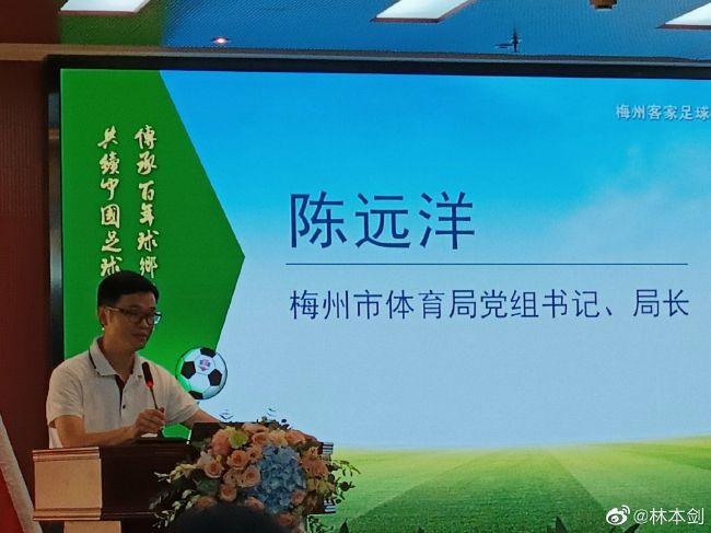 黄绮珊、黄子弘凡、派克特等分别演唱暑期档影片《南京照相馆》《浪浪山小妖怪》《长安的荔枝》歌曲......电影人与音乐人联袂演绎，经典、当下与未来共同交汇。